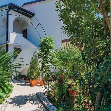 Lovely In Novigrad With Wifi *