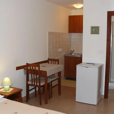 In Novigrad With Wifi Apartman Novigrad (Istria)