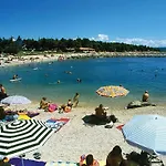 Lovely In Novigrad With Wifi Apartamento