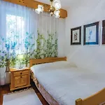 Lovely In Novigrad With Wifi Apartamento Novigrad Istria