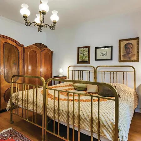 Stunning In Novigrad With Wifi Novigrad Istria