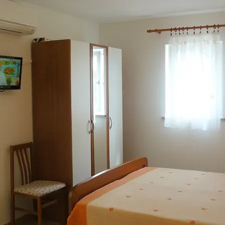 Stunning In Novigrad With Wifi Novigrad (Istria)