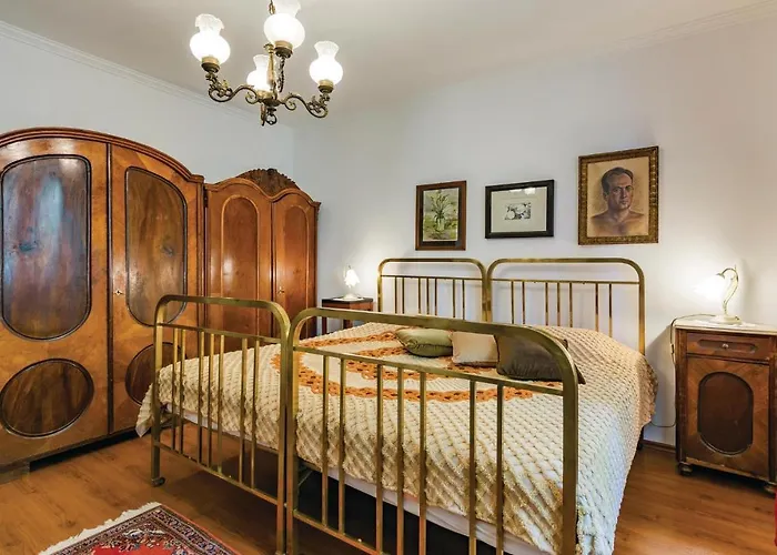 Lovely In Novigrad With Wifi Novigrad Istria