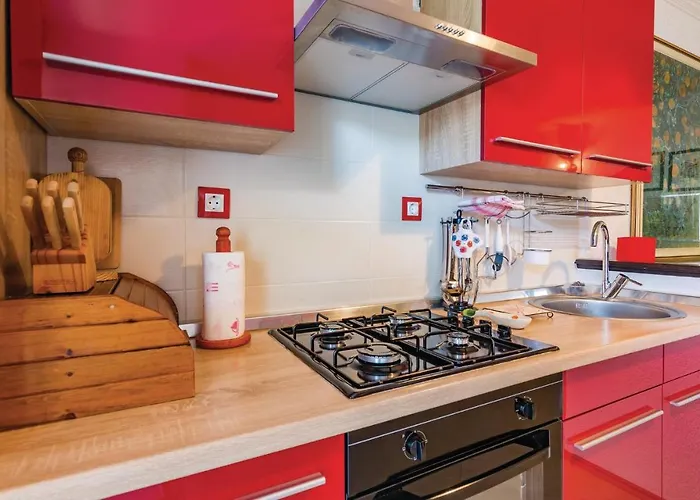 Lovely In Novigrad With Wifi Novigrad Istria